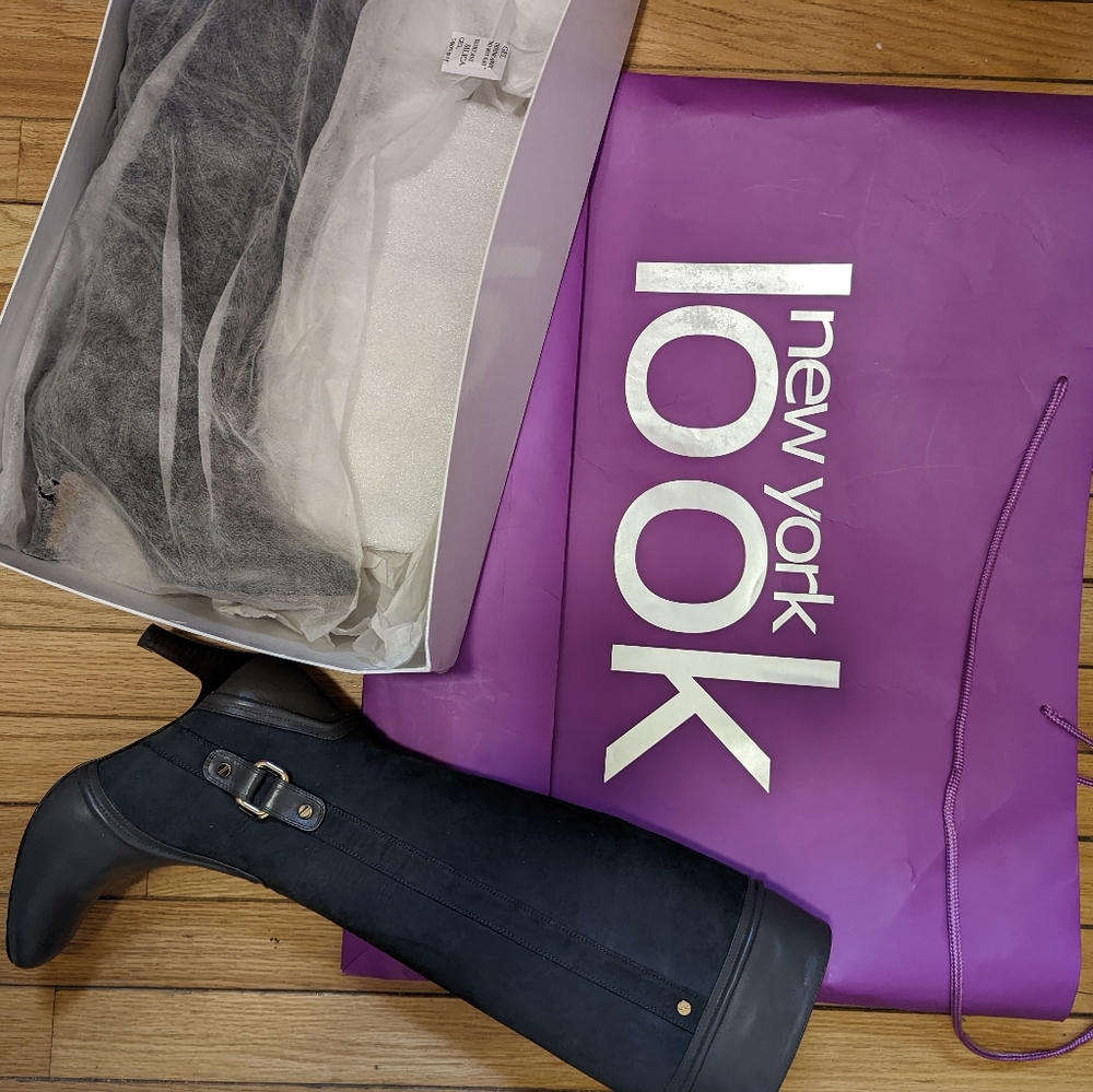New York Look Grey Leather Boots
